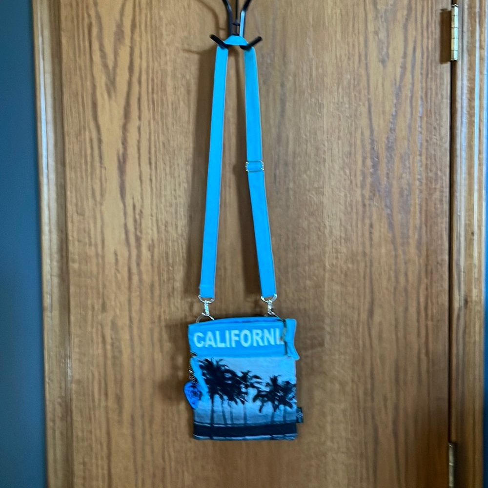 Robin Ruth “California” shoulder bag, gently used.